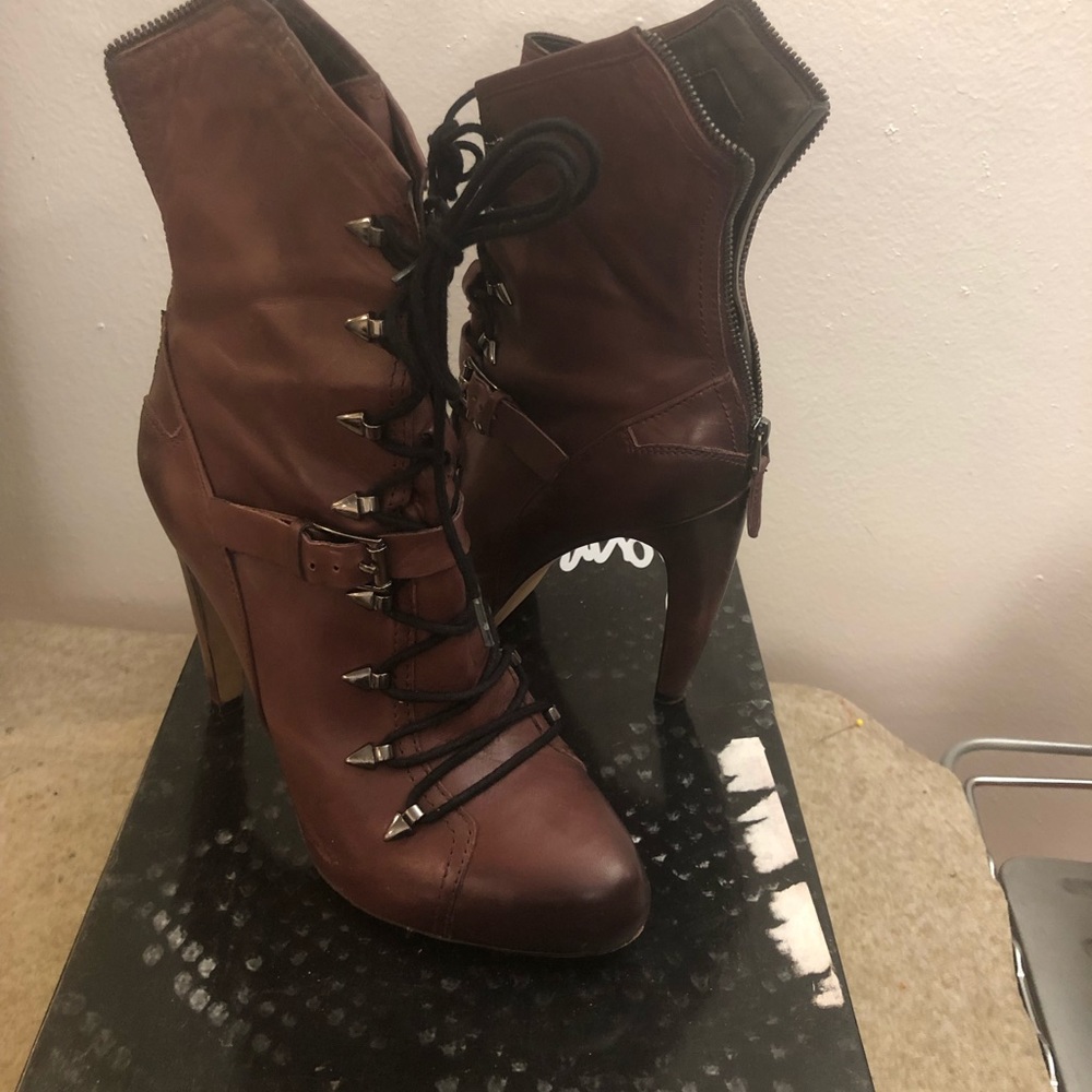 Sam Elderman boots
